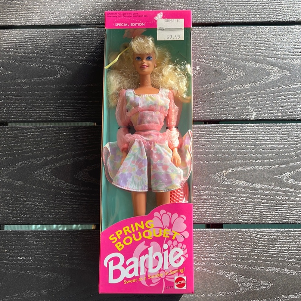 NRFB - 💐 Spring Flower Bouquet Barbie 💐